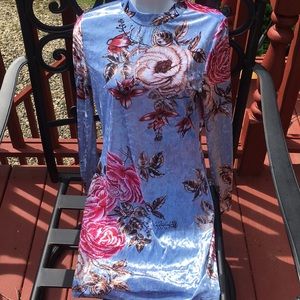 Velvetine Floral Bodycon Mini Dress🌺